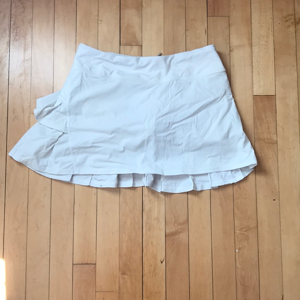 White LuluLemon Skirt